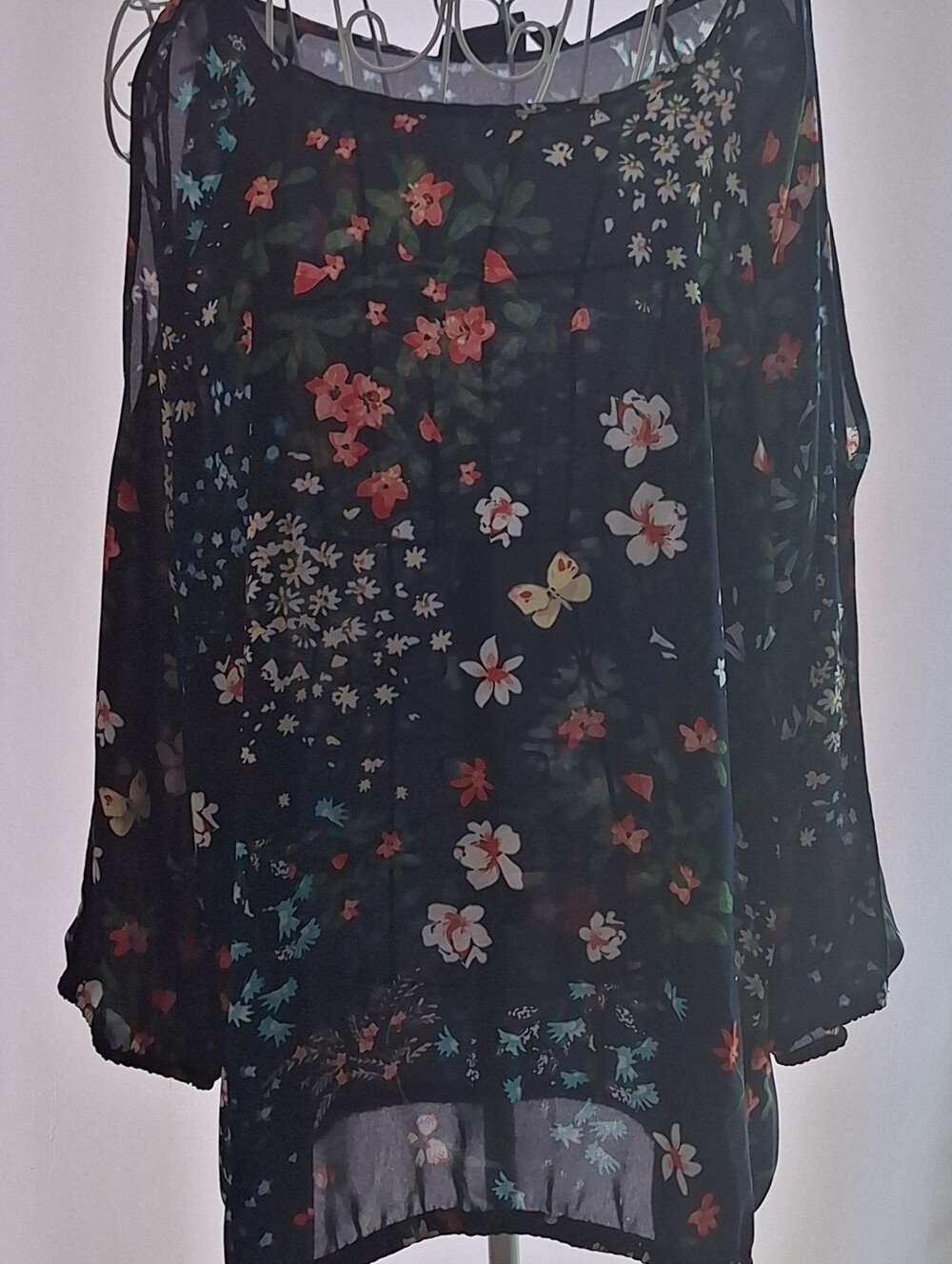 7Th Avenue Design Studio Navy Blue Floral Cold- Shouldered Women's Blouse